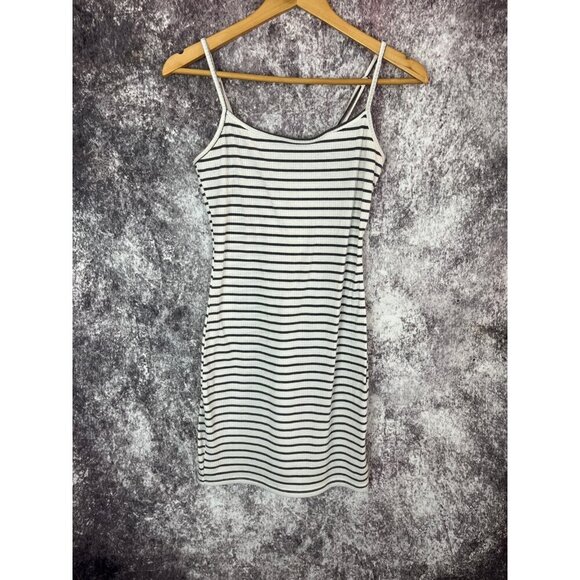 Dress Womens Small Black White Striped Bodycon Mini Scoop Beach Travel Summer - Picture 1 of 10